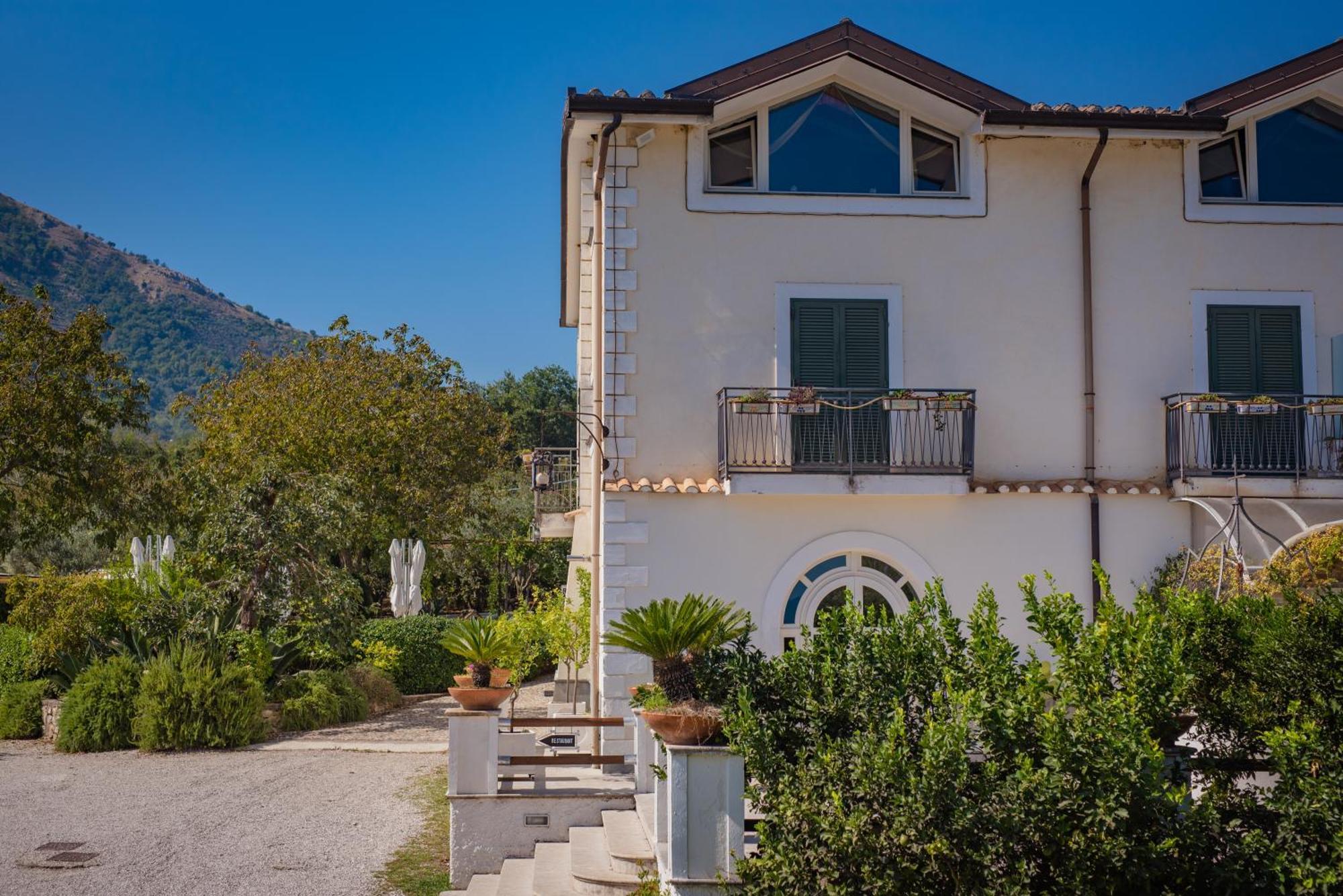 Hotel Villa Rizzo Resort And Spa San Cipriano Picentino Εξωτερικό φωτογραφία